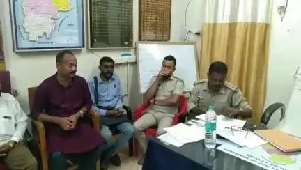 হেমতাবাদ: হেমতাবাদ থানায় মহরম উৎসব নির্বিঘ্নে সম্পন্ন করতে বৈঠক অনুষ্ঠিত