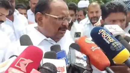 இலுப்பூர்: லாக்கப் மரணம் தொடர்பாக சிபிஐ விசாரணை தேவை இல்லை எத்தனை வாசல் அருகே அமைச்சர் ரகுபதி பேட்டி