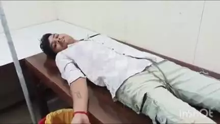 भोगनीपुर: मंडी मोड पुखरायां के निकट ईरिक्शा चार्जिंग से हटाते समय युवक करंट की चपेट में आकर हुआ घायल