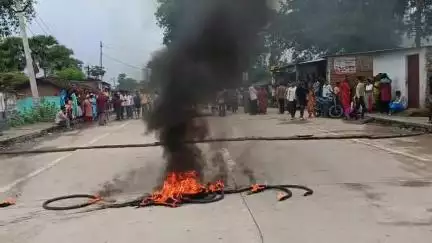रोहतास: बकनौरा गाँव के पास सड़क दुर्घटना में एक युवक की मौत, दूसरा खतरे से बाहर