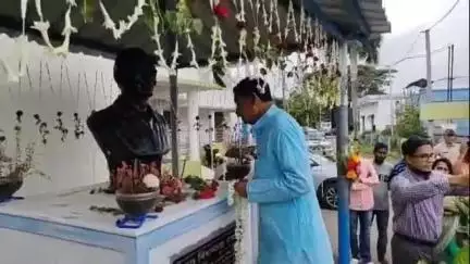 কালনা ১: কালনা হাসপাতালে ডক্টরস ডে পালনের মন্ত্রী, SDO, বিদ্যানগরে বিপদতারিনী মন্দিরের পূজা দিতে হাজীর সস্ত্রীক মন্ত্রী