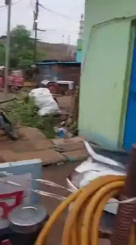 कांग्रेस नेता सुभाष बोहत एडवोकेट ने बुलेट चाय वाले के नाम से मशहूर कुणाल कुशवाहा के कार्य की तारीफ की और कहा कि कोई भी कार्य छोटा या बड़ा नहीं होता बस कार्य करने की लगन होनी चाहिए परिवार पालने के लिए वह काफी है ।