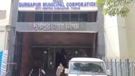 ফরিদপুর দুর্গাপুর: দুর্গাপুর পুরো সভায় ডক্টর বিধান চন্দ্র রায়ের আবক্ষ্য মূর্তির শিলান্যাস করলেন পুরো প্রশাসক ও কমিশনার