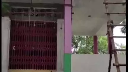 लंभुआ: चांदा के बैंतीकला गांव के मंदिर में चोरी, एक क्विंटल वजनी घंटे सहित सभी घंटे गायब