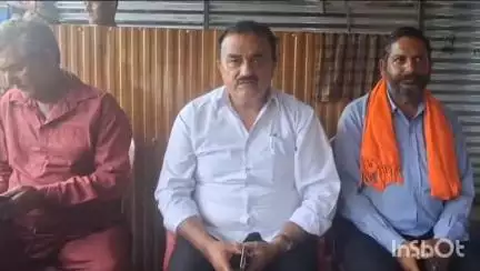 बिलासपुर सदर: सीटू ने मजदूरों को बाहर निकालने को लेकर कंपनी कार्यालय में किया प्रदर्शन, मनमानी सहन नहीं करेंगे: जिला अध्यक्ष विजय