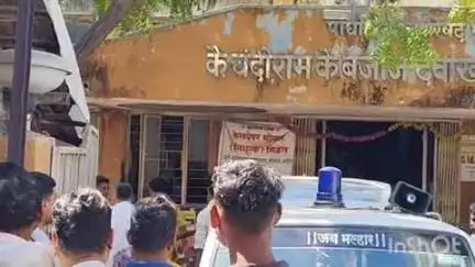 पाचोरा: शहरातील एमआयडीसी काॅलनी येथे ३८ वर्षीय व्यक्तीची गळफास लावून आत्महत्या