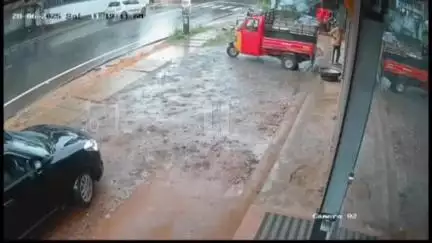 താമരശ്ശേരി: പരപ്പൻപൊയിലിൽ ബിരിയാണി ചെമ്പടക്കം വാടകയ്ക്കെടുത്ത് ആക്രിക്കടയിൽ വിറ്റു, യുവാവിനായി തിരച്ചിൽ