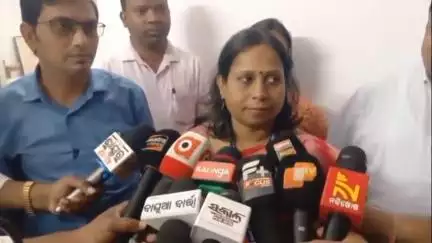 ନୟାଗଡ: ଜିଲ୍ଲା ଓଏସ ଅଫିସର ଆସୋସିସନର ସାମ୍ବାଦିକ ସମ୍ମିଳନୀ,ଜିଲ୍ଲାପାଳଙ୍କ କାର୍ଯ୍ୟାଳୟ ପରିସରରେ ପ୍ରତିକ୍ରିୟା ରଖିଲେ ଅତିରିକ୍ତ ଜିଲ୍ଲାପାଳ