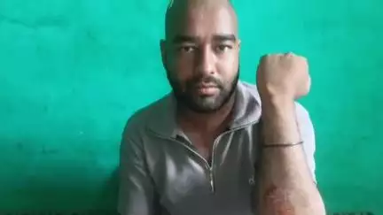 पूरनपुर: पुलिस क्षेत्राधिकारी से शिकायत, आरोपियों की गिरफ्तारी की मांग, कारखाने में घुसकर की थी मारपीट