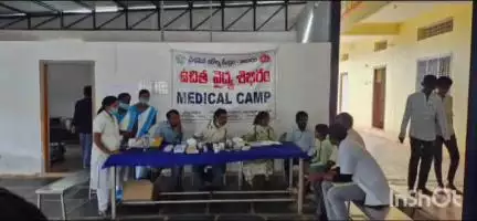మహదేవ్​పూర్: కాటారం ఎంజేపీ బాలుర హాస్టల్లో ఉచిత వైద్య శిబిరం