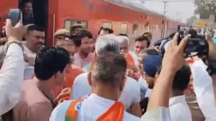 रायसिंहनगर: केंद्रीय कानून मंत्री अर्जुन राम मेघवाल रायसिंहनगर पहुंचे, उनका स्वागत किया गया