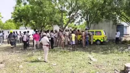 சாத்தூர்: சின்னகாமன்பட்டி பட்டாசு ஆலை விபத்தில் உயிரிழந்தோருக்கு தலா ₹4 லட்சம் நிவாரணம் வழங்க தமிழக முதல்வர் அறிவிப்பு