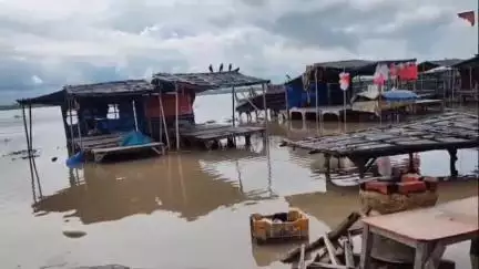 धनौरा: पहाड़ी इलाकों में हो रही बारिश के कारण गजरौला तिगरी का जलस्तर बढ़ा, पुरोहित परेशान