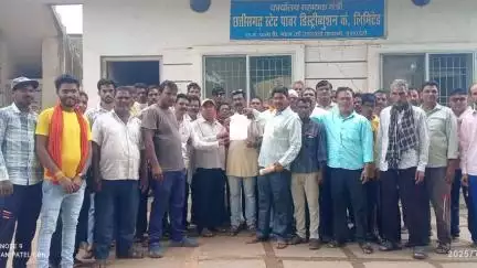 गुण्डरदेही: भरदाखुर्द में तीन माह से बंद है अटल ज्योति की विद्युत लाइन नाराज ग्रामवासियों ने सहायक अभियंता को दियाआवेदन #jansamasya