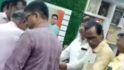 ক্যানিং ১: ক্যানিংয়ে বিধায়কের কার্যালয়ে পালিত হল আন্তর্জাতিক চিকিৎসক দিবস