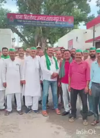 बेहट: बिहारीगढ़ पंचायत में किसानों ने ओवरलोड खनन सामग्री से भरे वाहनों पर रोक लगाने की मांग की