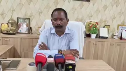 তিনিচুকীয়া: সদৰত টি ডি এ মাৰ্কেটৰ পৰিস্থিতিৰ সন্দৰ্ভত  বিধায়ক সঞ্জয় কিষানৰ প্ৰশাসনক উচিত তদন্ত কৰি দোষীক কৰায়ত্ব কৰিবলৈ আহ্বান