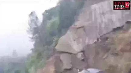 मंडी में निर्माणाधीन टनल के द्वार पर भूस्खलन, टनल और कर्मी सभी सुरक्षित