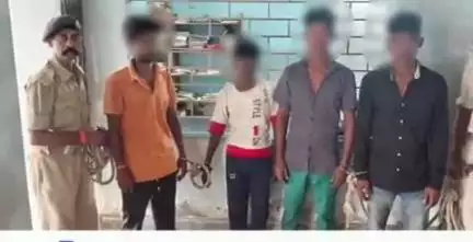 पूर्णिया पूर्व: सदर थाना ने 12.30 ग्राम स्मैक के साथ 4 अभियुक्तों को किया गिरफ्तार