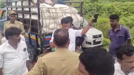 ಹುಣಸಗಿ: ರಸ್ತೆ ಬದಿ ಗಿಡ ನೆಡುವ ಕಾಮಗಾರಿಗಳಲ್ಲಿ ಅಕ್ರಮ‌ ಆರೋಪ,ಕಚಕನೂರ ಗ್ರಾಮದ ಬಳಿ ಅಧಿಕಾರಿಗಳೊಂದಿಗೆ ಡಿಎಸ್ಎಸ್ ಸಂಚಾಲಕ ಮಾಳಪ್ಪ ವಾಗ್ವಾದ