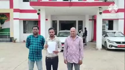 मनरेगा में फर्जी हजारी का आरोप, परसदा बड़े के पंचों ने कलेक्टर से की शिकायत