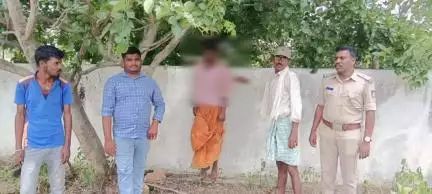 ಹೊಸದುರ್ಗ: ಸಿಗೇನಹಳ್ಳಿ ಲಂಬಾಣಿಹಟ್ಟಿ ಬಳಿ ನೇಣು ಬಿಗಿದ ಸ್ಥಿತಿಯಲ್ಲಿ ಅಪರಿಚಿತ ವ್ಯಕ್ತಿ ಶವ ಪತ್ತೆ