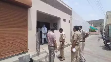 सूरतगढ़: एक ही रात में 2 सूने मकानों में चोरी, पुलिस ने किया मौका मुआयना, CCTV में नजर आए 2 संदिग्ध, मकान मालिकों को दी सूचना