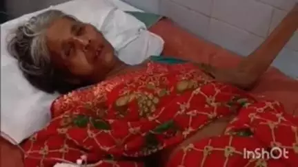रामसनेही घाट: मोहम्मदपुर कीरत चौराहे के पास बाइक ने महिला को मारी टक्कर, महिला घायल, सीएचसी रामसनेहीघाट में चल रहा है इलाज