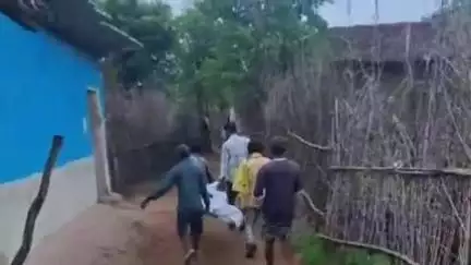 सोहागपुर: जिला चिकित्सालय से नंदी गौसेवा ने शव वाहन से एक मृतक को उसके गांव पहुंचाया