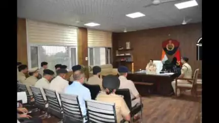 झज्जर: पुलिस कमिश्नर झज्जर डॉ. राजश्री सिंह ने बहादुरगढ़ में थाना प्रबंधकों और चौकी प्रभारियों के साथ की बैठक, दिए निर्देश