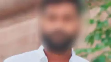 मोतिहारी: मोतिहारी न्यायालय में ₹20,000 के इनामी एक अभियुक्त ने किया आत्मसमर्पण