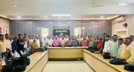 खेरागढ़: तहसील सभागार खैरागढ़ में मतदाता सूची पुनरीक्षण का दिया गया प्रशिक्षण, SDM रहे मौजूद