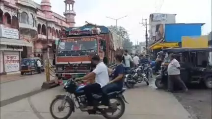 खंडवा नगर: खंडवा में गोवंश तस्करी को लेकर विश्व हिंदू परिषद ने चलाया जाँच अभियान