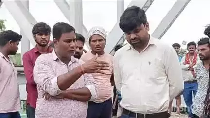 गोपालगंज: तुरकाहा रेलवे पुल के पास रील बनाते समय नहर में डूबे युवक का शव 24 घंटे बाद मिला, सीओ जांच में जुटे