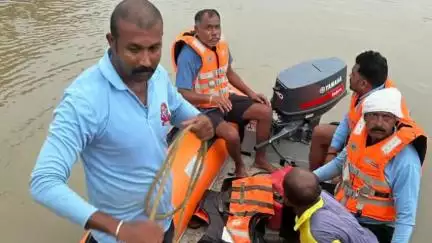 जवा: टमस नदी में डूबे बालक का शव सोमवार शाम 7 बजे लंबी खोज के बाद निकाला गया