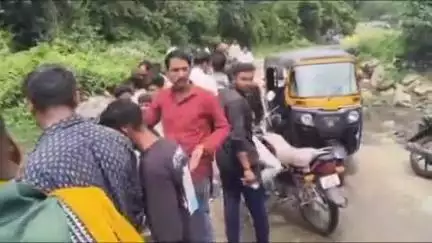 खंडवा: गोलमाल बाबा के पास नाले में मिला नवजात शिशु का शव