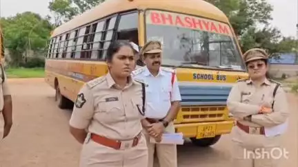 ఆదోని: పట్టణంలో ఫిట్నెస్ లేని బస్సులపై చర్యలు తీసుకుంటాం: ఆదోని డీఎస్పీ హేమలత