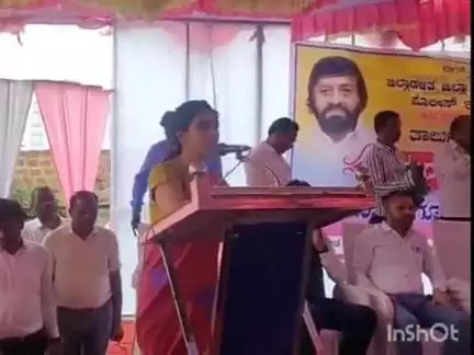 ಬೀದರ್: ಸಾರ್ವಜನಿಕರ ಅರ್ಜಿ ಎಕ್ಸೆಪ್ಟ್ ಮಾಡಿ ಇಲ್ಲವೇ ರಿಜೆಕ್ಟ್ ಮಾಡಿ ಅನಗತ್ಯ ಅಲೆದಾಡಿಸಬೇಡಿ : ಜನವಾ ಡಾದಲ್ಲಿ ಜಿಲ್ಲಾಧಿಕಾರಿ ಶಿಲ್ಪಾ ಶರ್ಮ