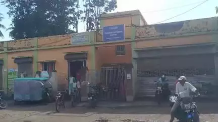 শান্তিপুর: আজও শান্তিপুর ইলেকট্রিক সাপ্লাইয়ের সামনে প্রিপেইড স্মার্ট মিটার নিয়ে বিস্ফোরক প্রাক্তন বিধায়ক অরিন্দম ভট্টাচার্য্য