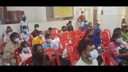गाज़ीपुर: मेडिकल कॉलेज गाजीपुर ने डॉक्टर डे पर 58 टीबी रोगियों को गोद लिया, हर माह देंगे प्रोटीन-पोषण पोटली