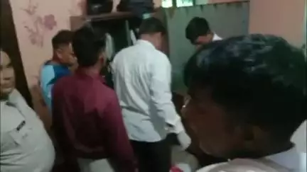 बसवा: बिवाई में सोते हुए लोगों के बीच से 10 लाख रुपये के सोने-चांदी के जेवरात और डेढ़ लाख रुपये की नकद चोरी