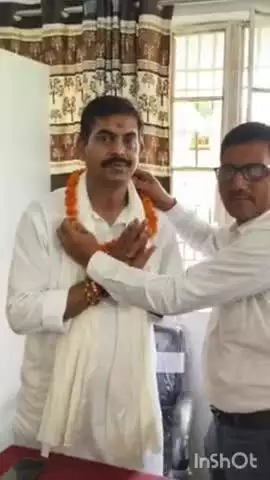 सिमरी: सिमरी प्लस टू मॉडल उच्च विद्यालय में शिक्षक स्नातक निर्वाचन क्षेत्र के विधान पार्षद ने शिक्षकों की समस्याएं सुनीं