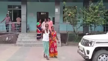 ঢেকিয়াজুলি ভাগ: কেহেৰুখন্দা পথাৰ গাঁৱত সংঘটিত হ’ল মাৰপিটৰ ঘটনা, আঘাতপ্ৰাপ্ত হ'ল দুগৰাকী লোক, ঢেকীয়াজুলিত ভুক্তভোগীৰ মন্তব্য