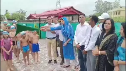 अम्ब: कुठेड़ा खैरला में तैराकी की बारीकियां सिखाने के लिए प्रशिक्षण शिविर का शुभारंभ हुआ