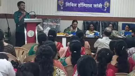 लांजी: सिविल अस्पताल लांजी में BMO अक्षय उपराडे की मौजूदगी में 6 सेवानिवृत्त कर्मचारियों का विदाई समारोह आयोजित