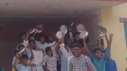 ಇಳಕಲ್‌: ಹಿರೇಓತಗೇರಿ ಶಾಲೆಯಲ್ಲಿ ಕುಡಿಯುವ ನೀರಿನ ಕೊರತೆ ವಿದ್ಯಾರ್ಥಿಗಳು  ಪಂಚಾಯತಿ ಕಚೇರಿಗೆ ಮುತ್ತಿಗೆ ಹಾಕಿ ಮಾಡಿದ್ದೇನು ನೋಡಿ.. #localissue