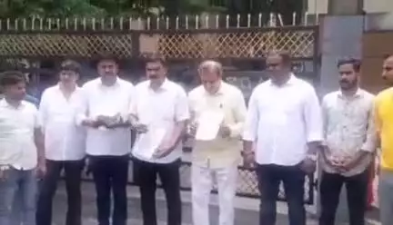 गोलमुरी-सह-जुगसलाई: रथ यात्रा में व्यवधान पर बजरंग सेवा दल ने साकची में डीसी को ज्ञापन सौंपा
