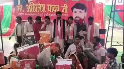 कन्नौज: सांसद कन्नौज अखिलेश यादव के जन्मदिन पर सपा कार्यालय में आयोजित कार्यक्रम