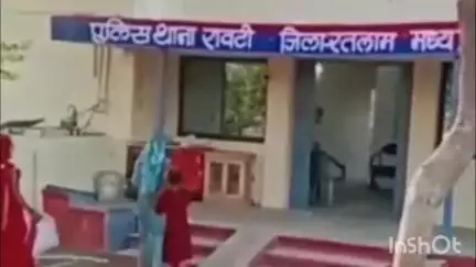 ताल: हरथल में घर के बाहर युवक ने महिला के साथ की मारपीट