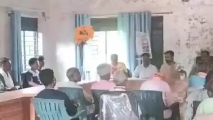 भरनो: डोम्बा पंचायत भवन में मोहर्रम को लेकर शांति समिति की बैठक संपन्न